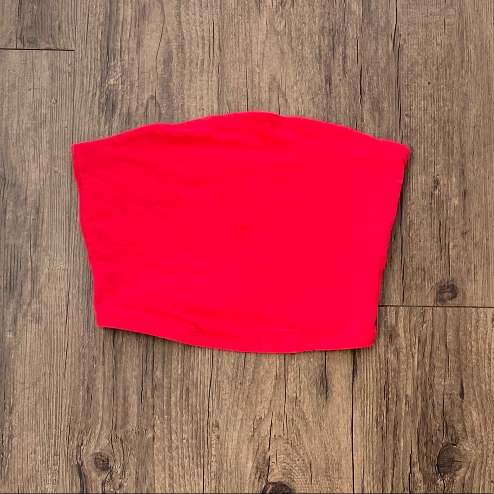 Red plain crop top